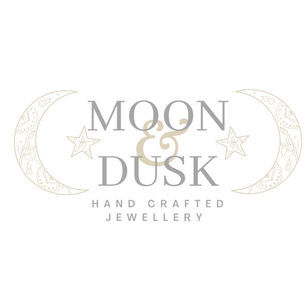 Moon & Dusk